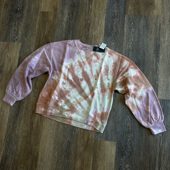 Abercrombie & Fitch Tops - New Abercrombie & Fitch women’s tie dye sweatshirt